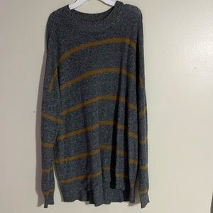 American Eagle Grey And Yellow Striped Sweater Jegging Fit